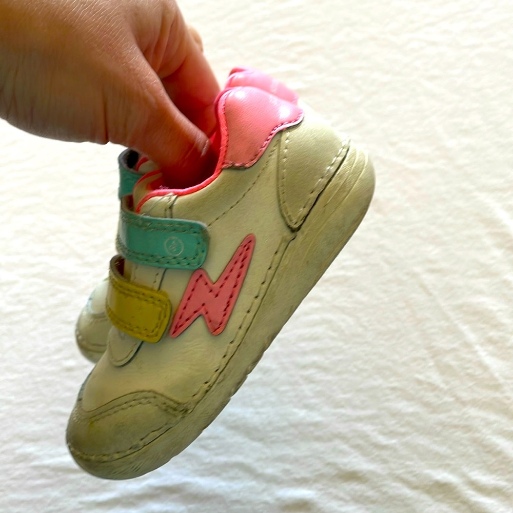 Toddler sneakers